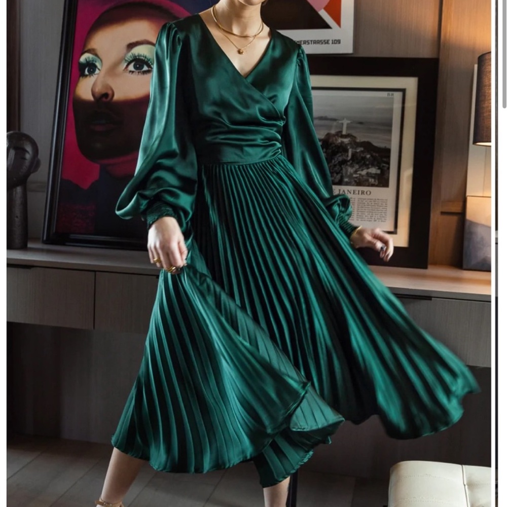 Bohme Kelsey Emerald Green Satin Dress